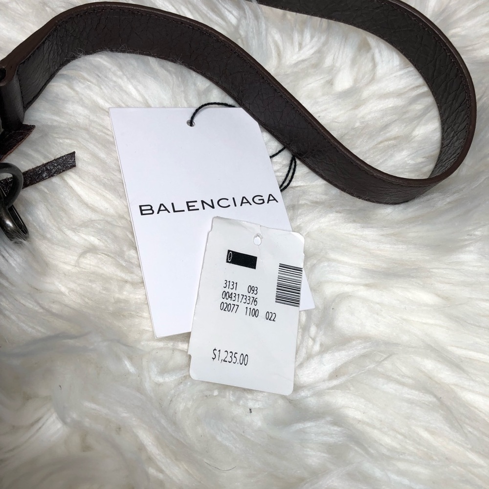 Brown Balenciaga Crossbody - Picture 5 of 9